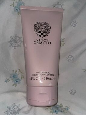 Vince Camuto Nourishing Body Cream New/Sealed
